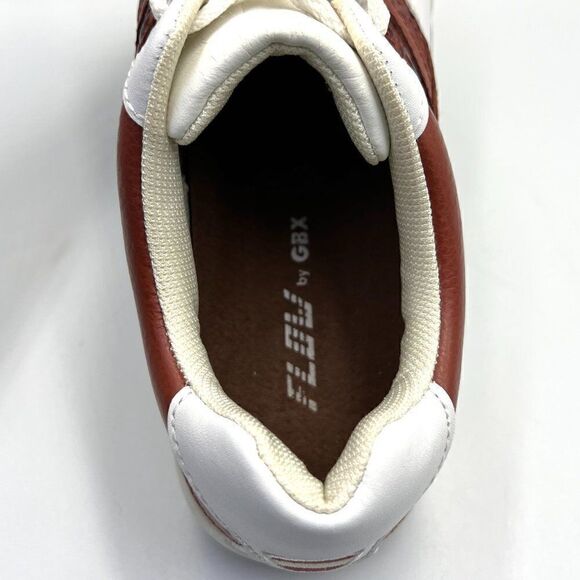 GBX Flow Dress Sneaker - Picture 6 of 9